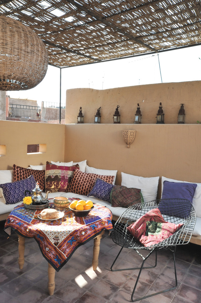 Minimalist Moroccan Style for Simple Design