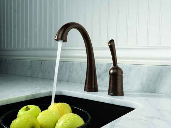 delta pilar kitchen faucet