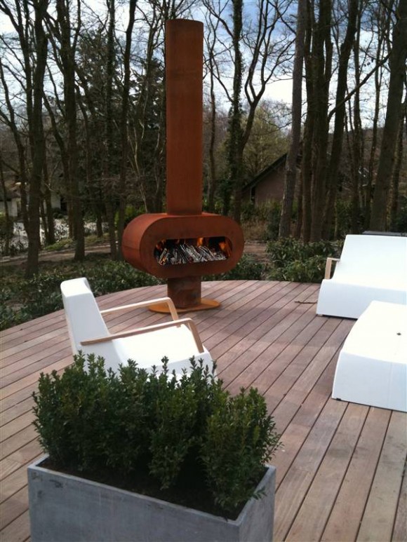 barro outdoor fireplace