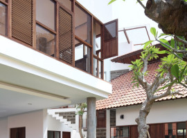 distort house 06