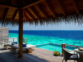 dusit thani resort maldives 17
