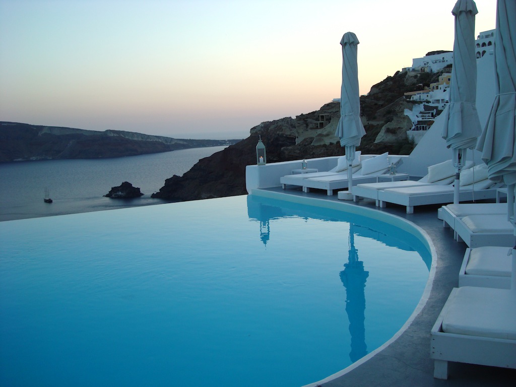 katikies hotels in oia 37