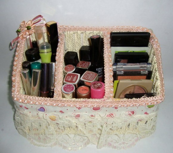 ideas of storing makeup products 10