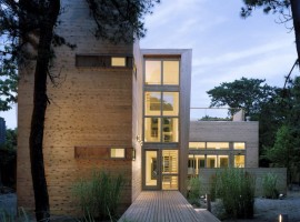 house in the pines 02