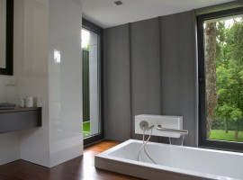 open air sculpture house 17