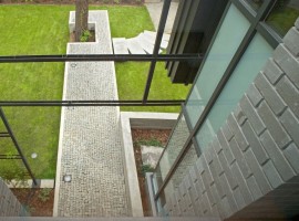 open air sculpture house 19