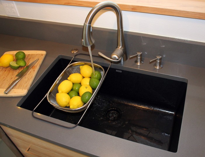 best material choices for kitchen sinks 03