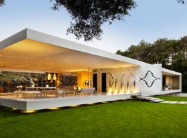 the glass pavilion house 10