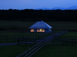 meme experimental house in japan 11