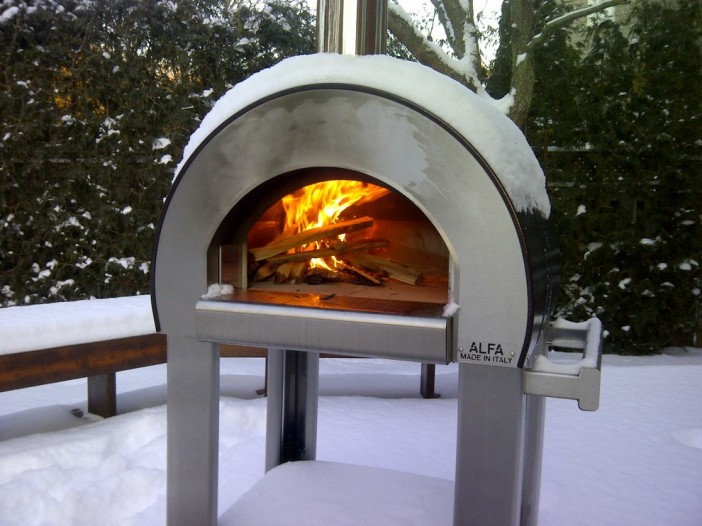 modern outdoor pizza oven