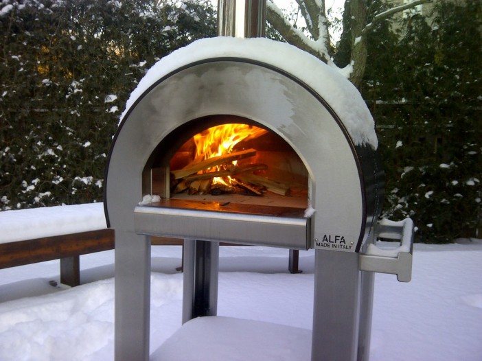 modern outdoor pizza oven