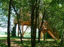 cabane et spa tree house 01