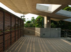 concrete home in ubatuba 12