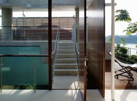 concrete home in ubatuba 14