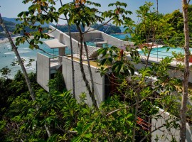 concrete home in ubatuba 21