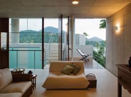 concrete home in ubatuba 31