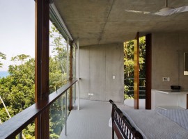 concrete home in ubatuba 34