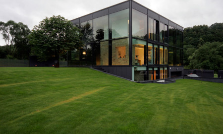 glass house in lithuania 01