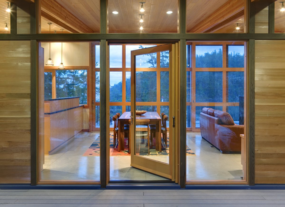 cortes island residence 15