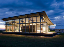 glass farmhouse 08