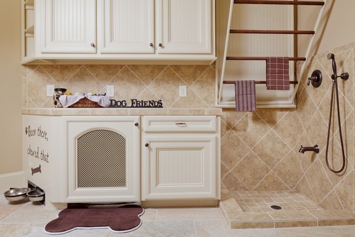 traditional-laundry-room