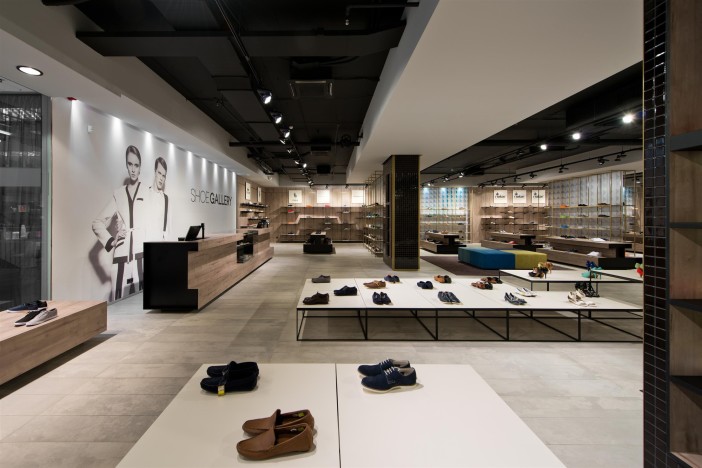 Modern Architectural Design Ideas For Shoe Store The Shoe Gallery By