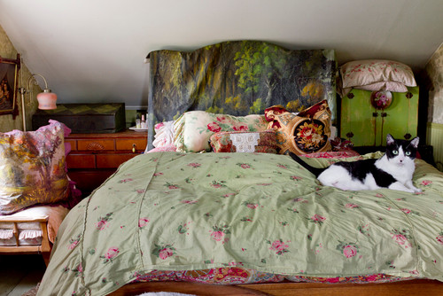 shabby-chic-style-bedroom