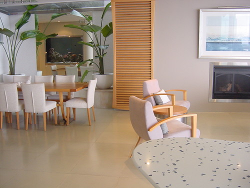 beach-style-living-room (1)