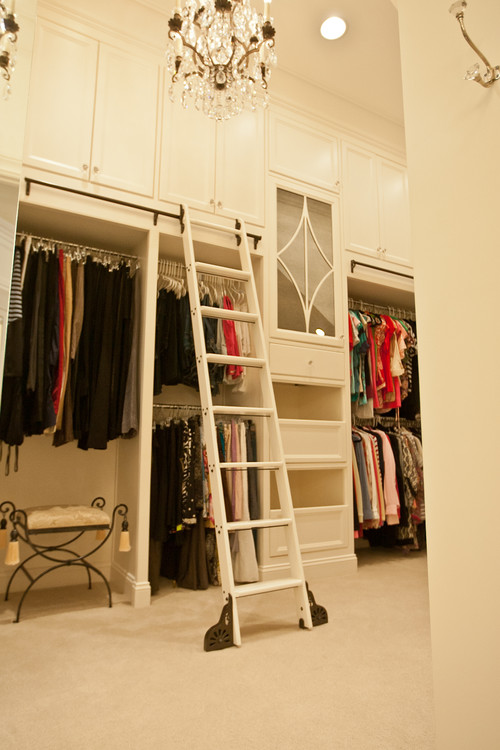 traditional-closet
