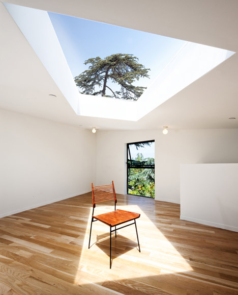 dezeen_BIG-small-House-by-Anonymous-Architects_16