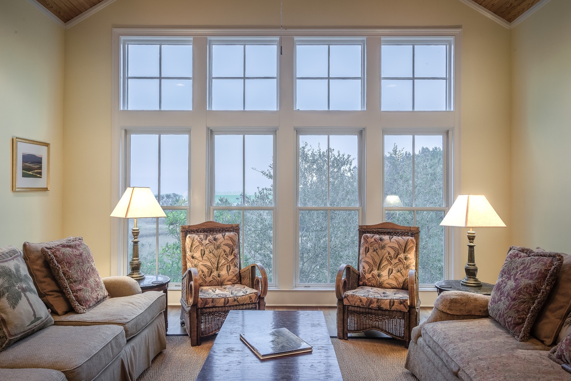 apartment architecture chairs