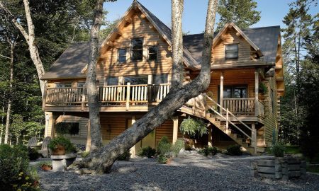 customized log home