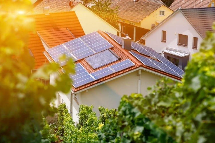 where to use solar panels
