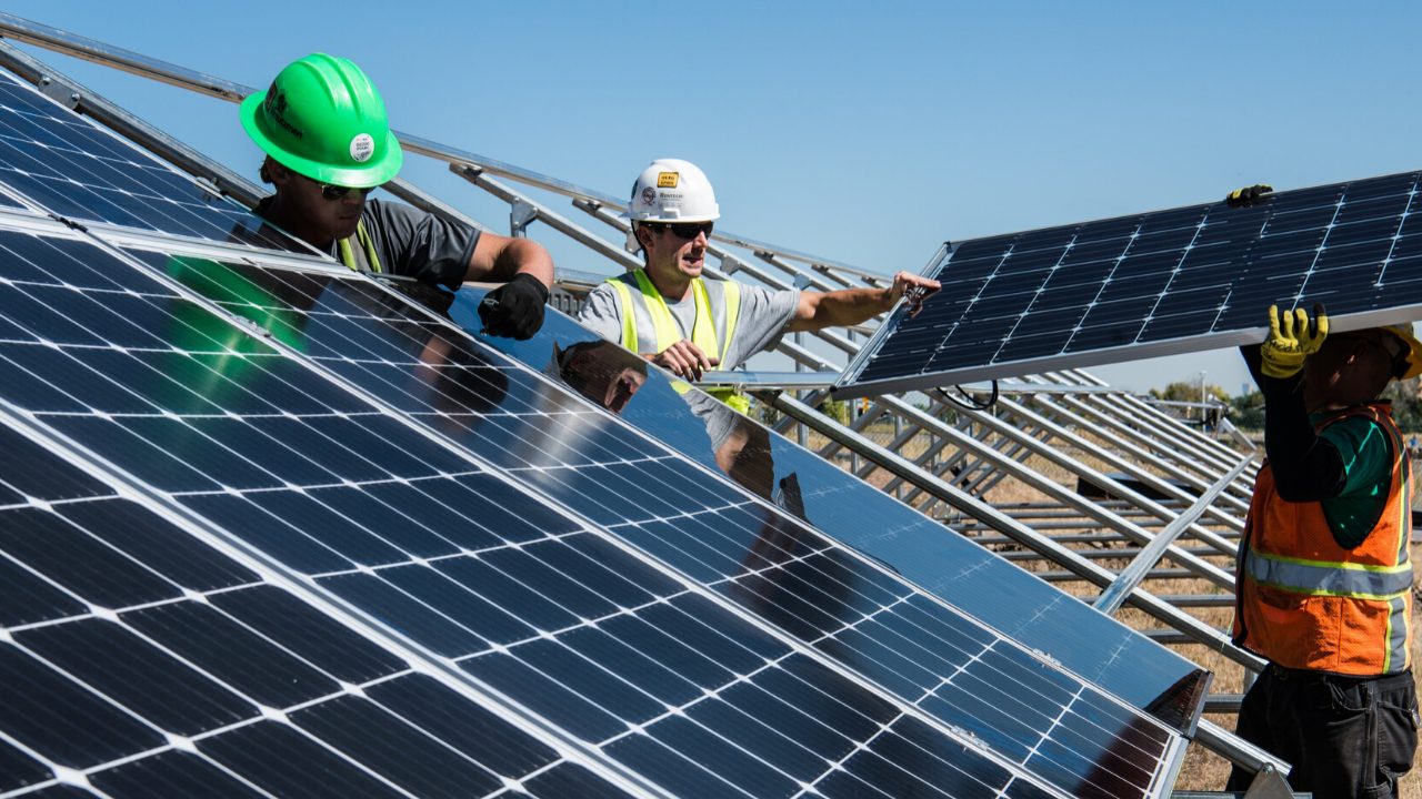 expert solar panel installer in darwin