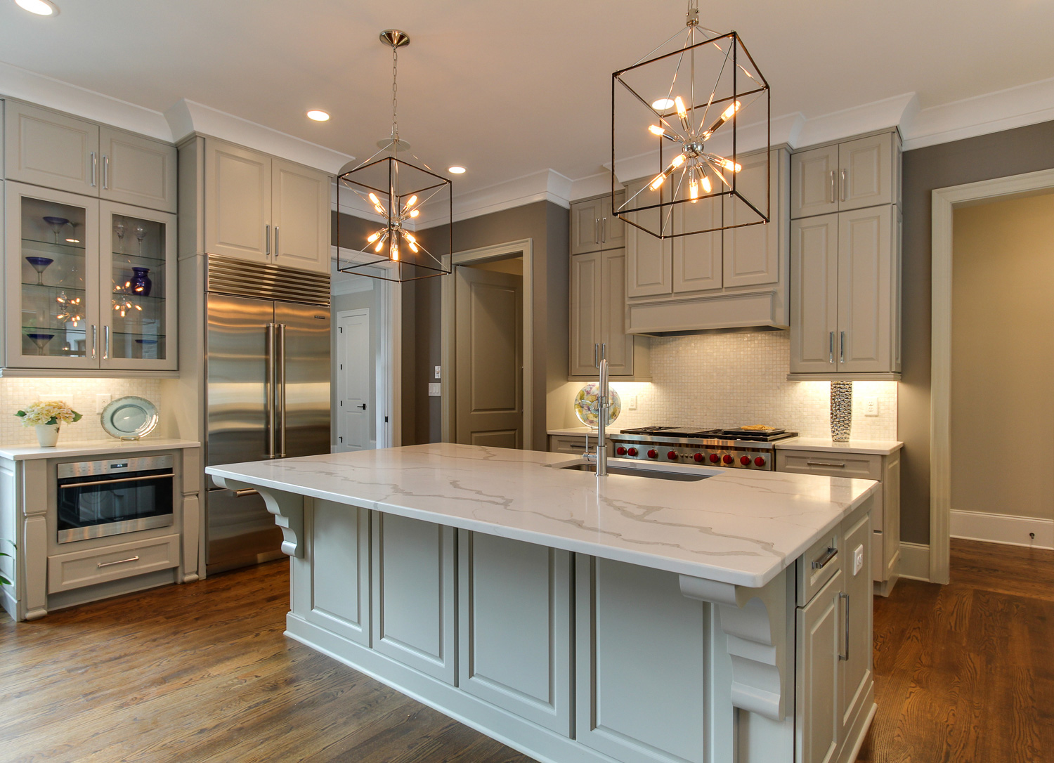 Transitional Kitchen Cabinets