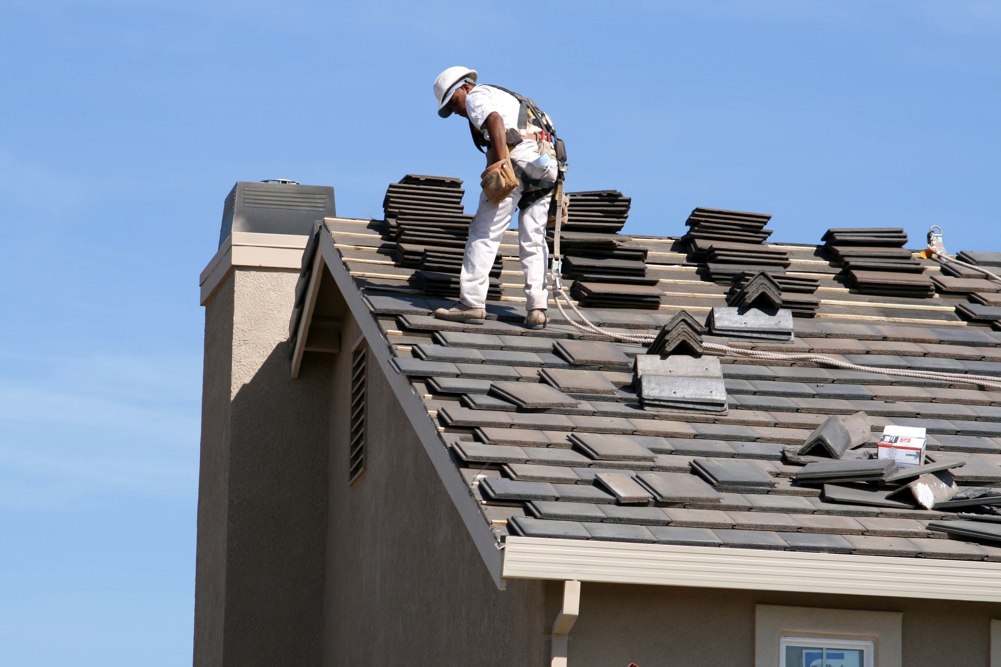 Performing roof repairs